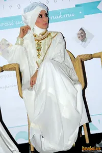 Foto Inneke Koesherawati