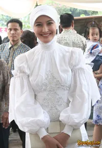 Foto Inneke Koesherawati