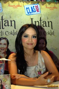 Foto Intan Nuraini