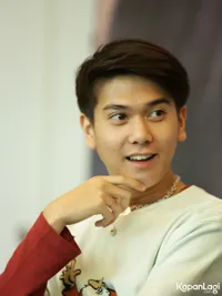 Foto Iqbaal Ramadhan
