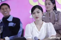 Foto Isyana Sarasvati