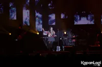 Foto Isyana Sarasvati