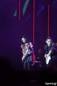 Foto Isyana Sarasvati