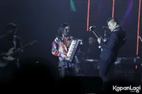 Foto Isyana Sarasvati