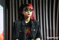 Foto Isyana Sarasvati