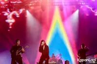 Foto Isyana Sarasvati