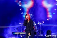 Foto Isyana Sarasvati