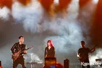 Foto Isyana Sarasvati