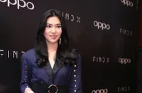 Foto Isyana Sarasvati