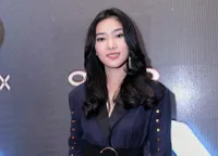 Foto Isyana Sarasvati