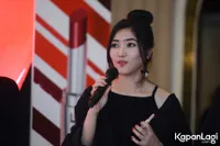 Foto Isyana Sarasvati