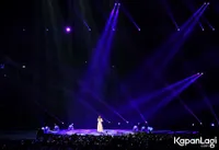 Foto Isyana Sarasvati