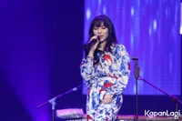 Foto Isyana Sarasvati