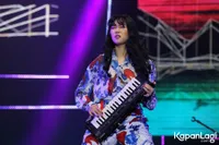 Foto Isyana Sarasvati