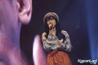 Foto Isyana Sarasvati