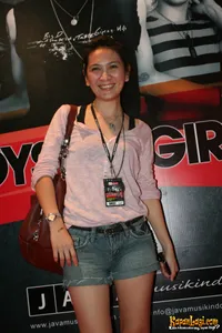 Foto Jennifer Arnelita