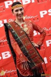 Foto Jennifer Arnelita