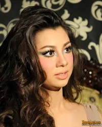 Foto Jennifer Bachdim