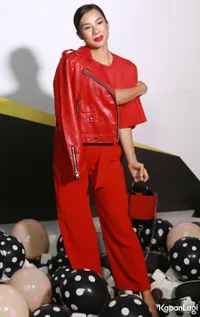 Foto Jennifer Bachdim