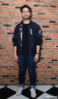 Foto Jovial Da Lopez