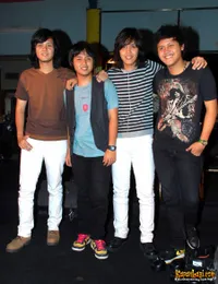 Foto Kanda Band