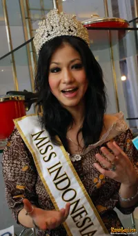 Foto Karenina Sunny Halim