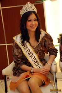 Foto Karenina Sunny Halim