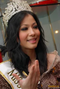 Foto Karenina Sunny Halim