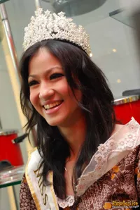 Foto Karenina Sunny Halim