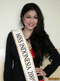 Foto Karenina Sunny Halim