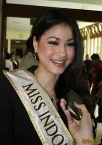 Foto Karenina Sunny Halim