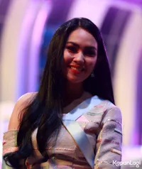 Foto Kartika Putri