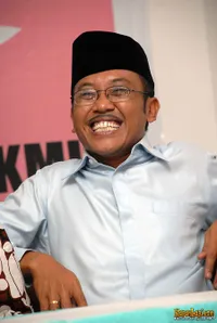 Foto Kelik Pelipur Lara