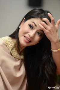 Foto Kerenina Sunny Halim