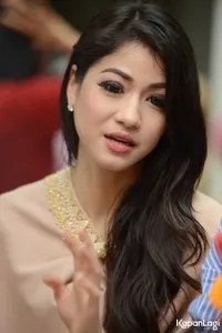 Foto Kerenina Sunny Halim