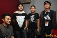 Foto Killed By Butterfly