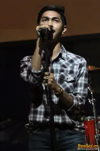 Foto Killing Me Inside