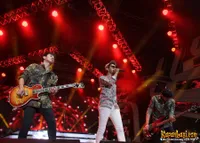 Foto Killing Me Inside