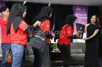 Foto Lady Rara Dan Fans