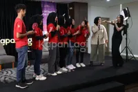 Foto Lady Rara Dan Fans
