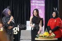 Foto Lady Rara Dan Fans