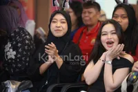 Foto Lady Rara Dan Fans