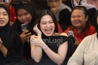 Foto Lady Rara Dan Fans