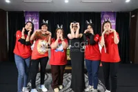 Foto Lady Rara Dan Fans