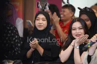 Foto Lady Rara Dan Fans