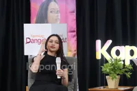 Foto Lady Rara Dan Fans