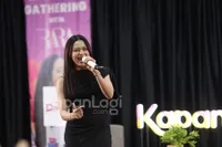 Foto Lady Rara Dan Fans