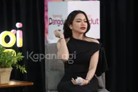 Foto Lady Rara Dan Fans