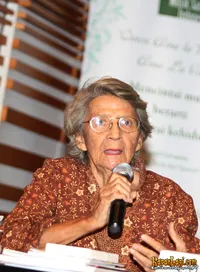 Foto Latifah Kodijat Marzoeki