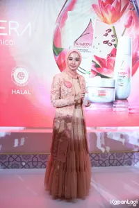 Foto Laudya Cynthia Bella